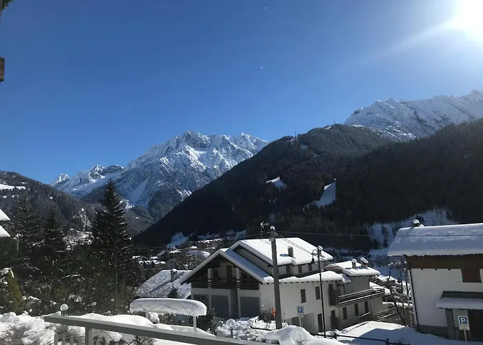 Hotel Garni Sorriso Ponte Di Legno
